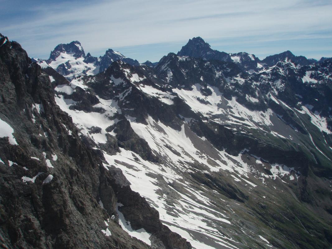 Vue sur la Barre et l'Ailefroide