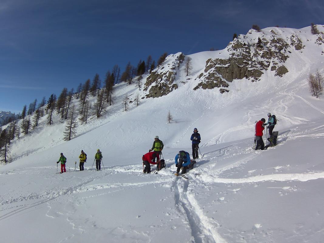On s'arrête, on dépaute et c'est la descente